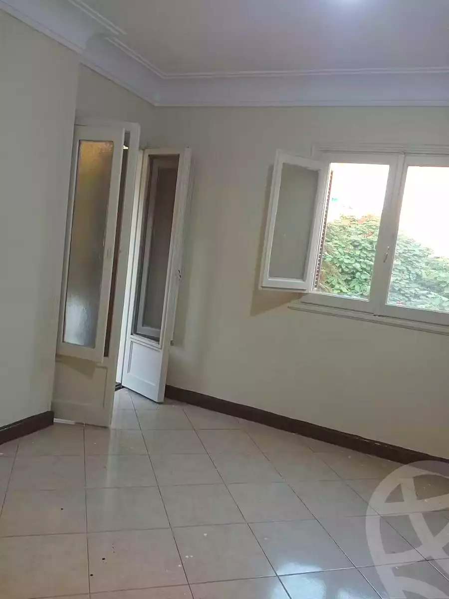 https://aqarmap.com.eg/ar/listing/7280969-for-sale-cairo-downtown-el-qasr-el-ayni