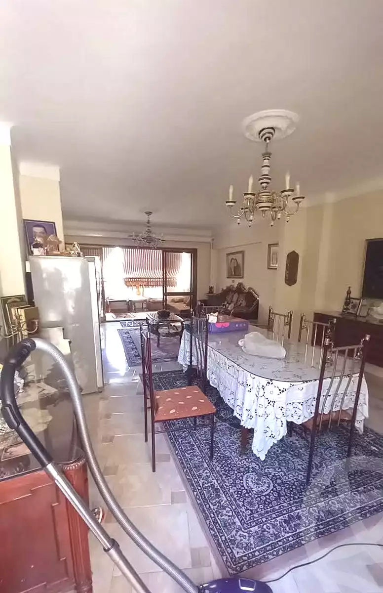 https://aqarmap.com.eg/ar/listing/7281016-for-sale-alexandria-glim
