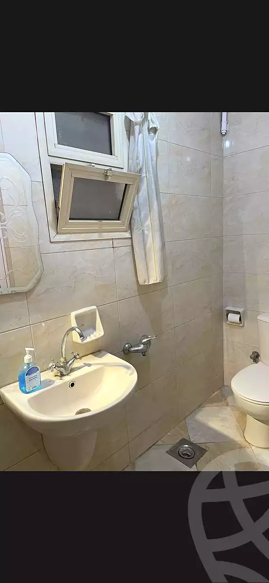 https://aqarmap.com.eg/ar/listing/7281500-for-rent-cairo-el-maadi-el-maadi-el-gededa-el-lasilki