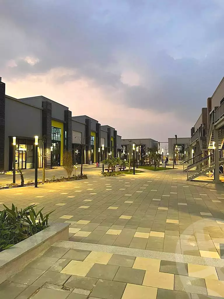 https://aqarmap.com.eg/ar/listing/7281664-for-sale-cairo-new-cairo-compounds-district-5-the-plateau-district-5