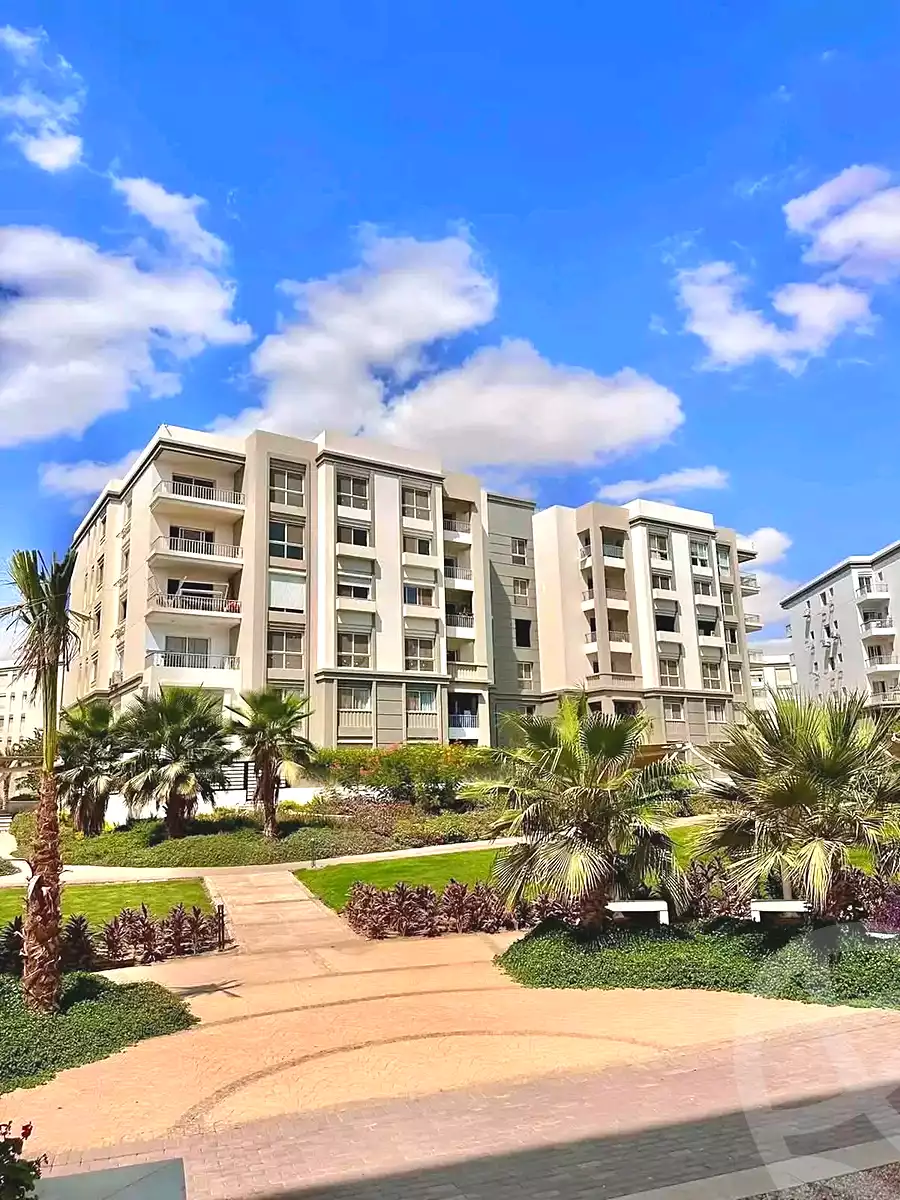 https://aqarmap.com.eg/ar/listing/7281790-for-sale-cairo-new-cairo-compounds-hyde-park-centre-ville-hyde-park