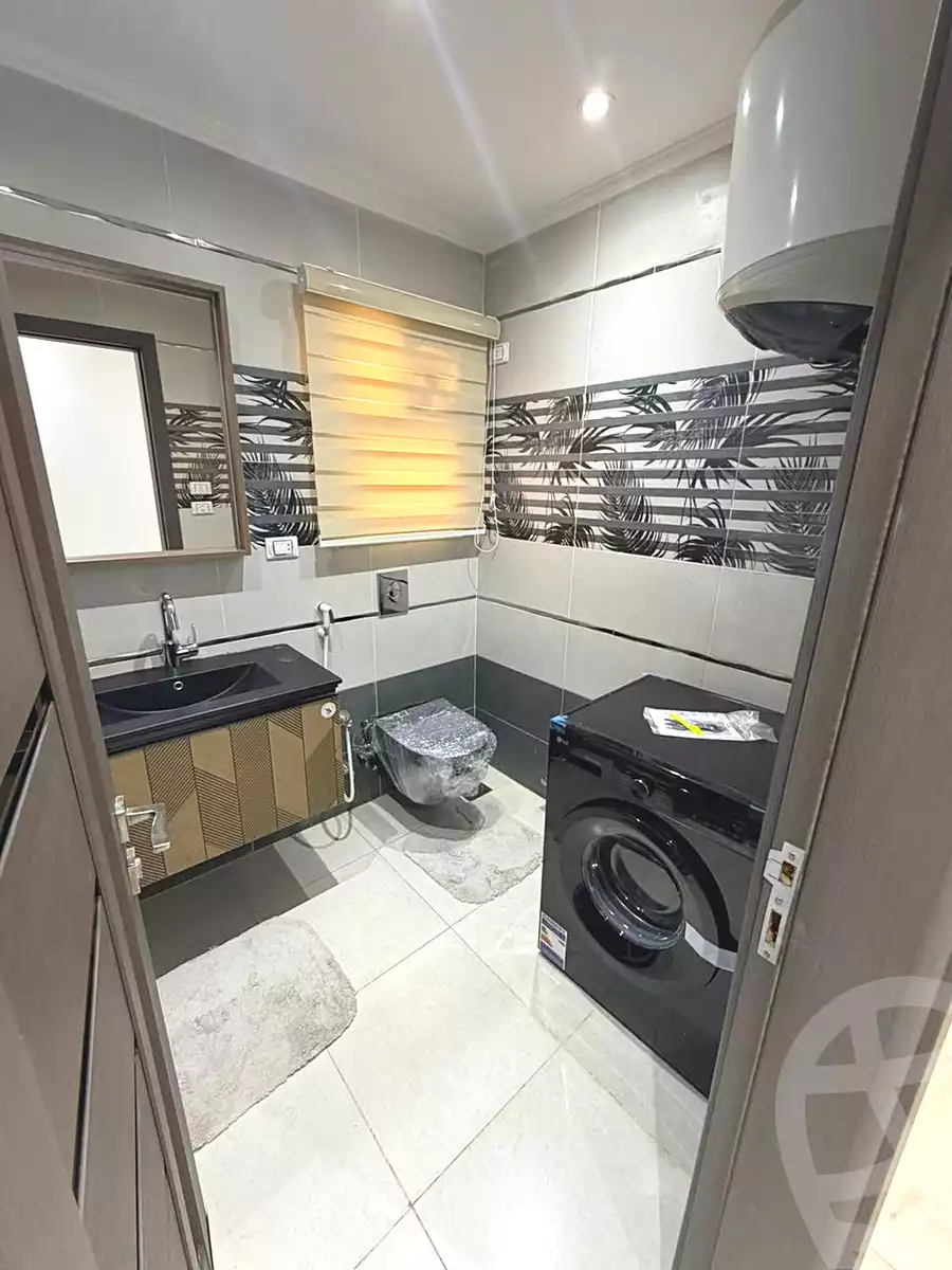 https://aqarmap.com.eg/en/listing/7281810-for-sale-cairo-new-cairo-compounds-mwrd-fq-llttwyr