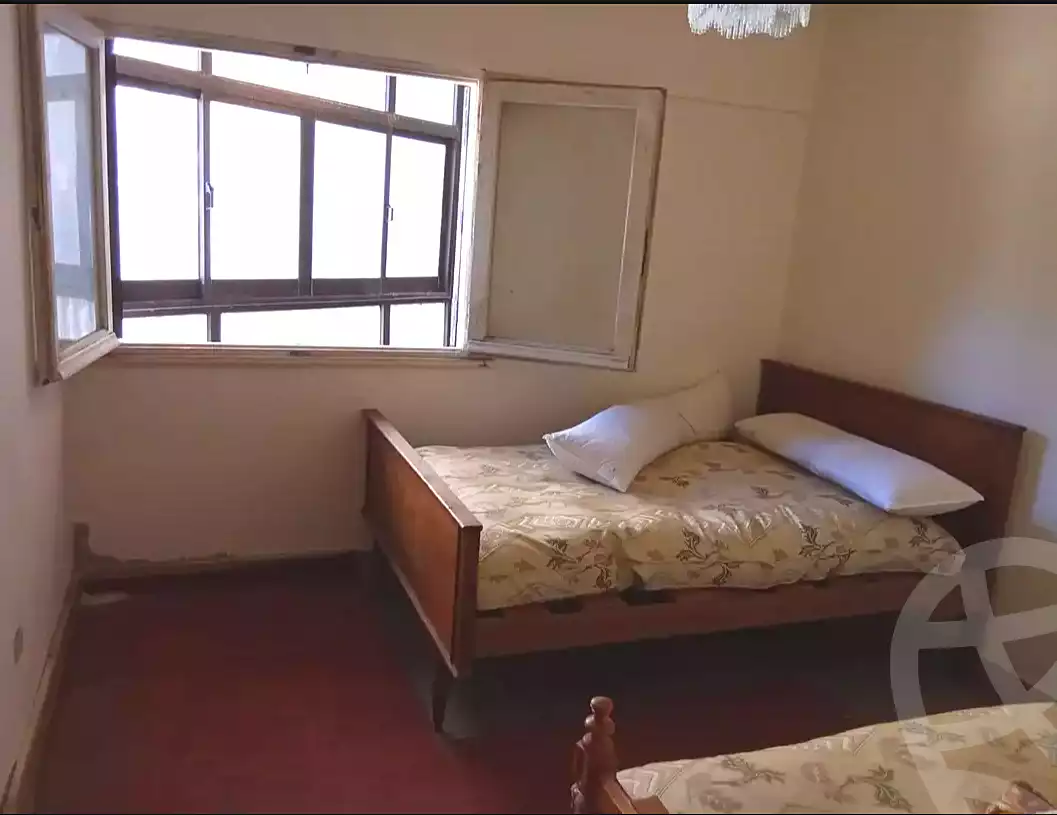 https://aqarmap.com.eg/ar/listing/7280538-for-sale-alexandria-sydy-bshr