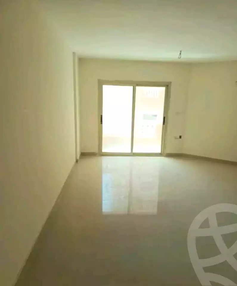 https://aqarmap.com.eg/ar/listing/7282296-for-sale-cairo-new-cairo-compounds-kemet-compound