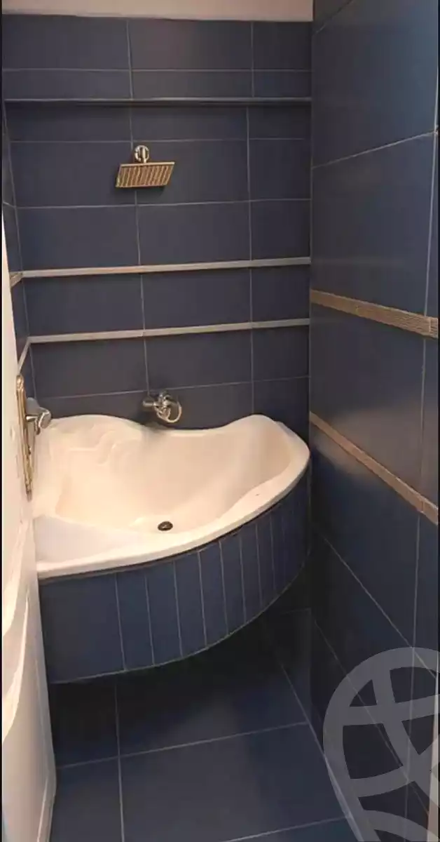 https://aqarmap.com.eg/ar/listing/7282311-for-rent-alexandria-lsywf