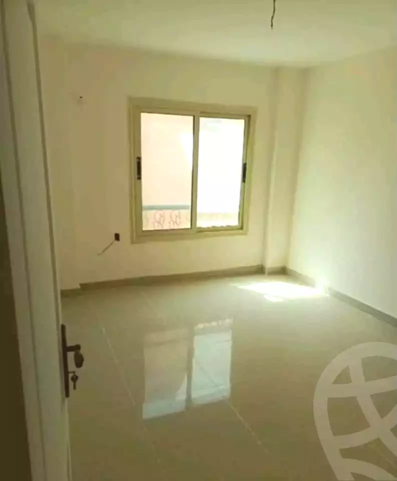 https://aqarmap.com.eg/ar/listing/7282309-for-sale-cairo-new-cairo-compounds-diplomats-compound