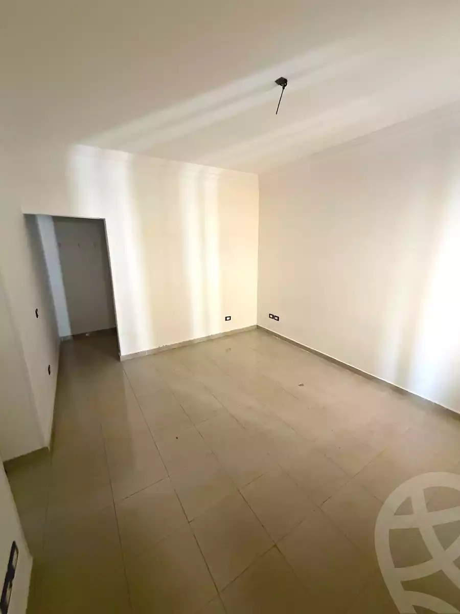 https://aqarmap.com.eg/ar/listing/7282531-for-sale-cairo-new-cairo-el-narges-el-narges-omarat-abdul-rahman-al-rafie-st