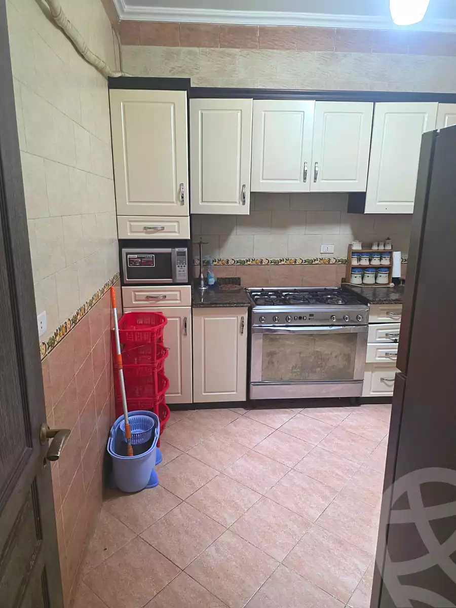 https://aqarmap.com.eg/ar/listing/7282585-for-rent-cairo-6th-of-october-el-hay-el-motamyz-fourth-touristic-village