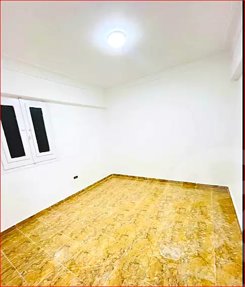 https://aqarmap.com.eg/en/listing/7282646-for-sale-alexandria-al-agamy-shataa-el-nakheel