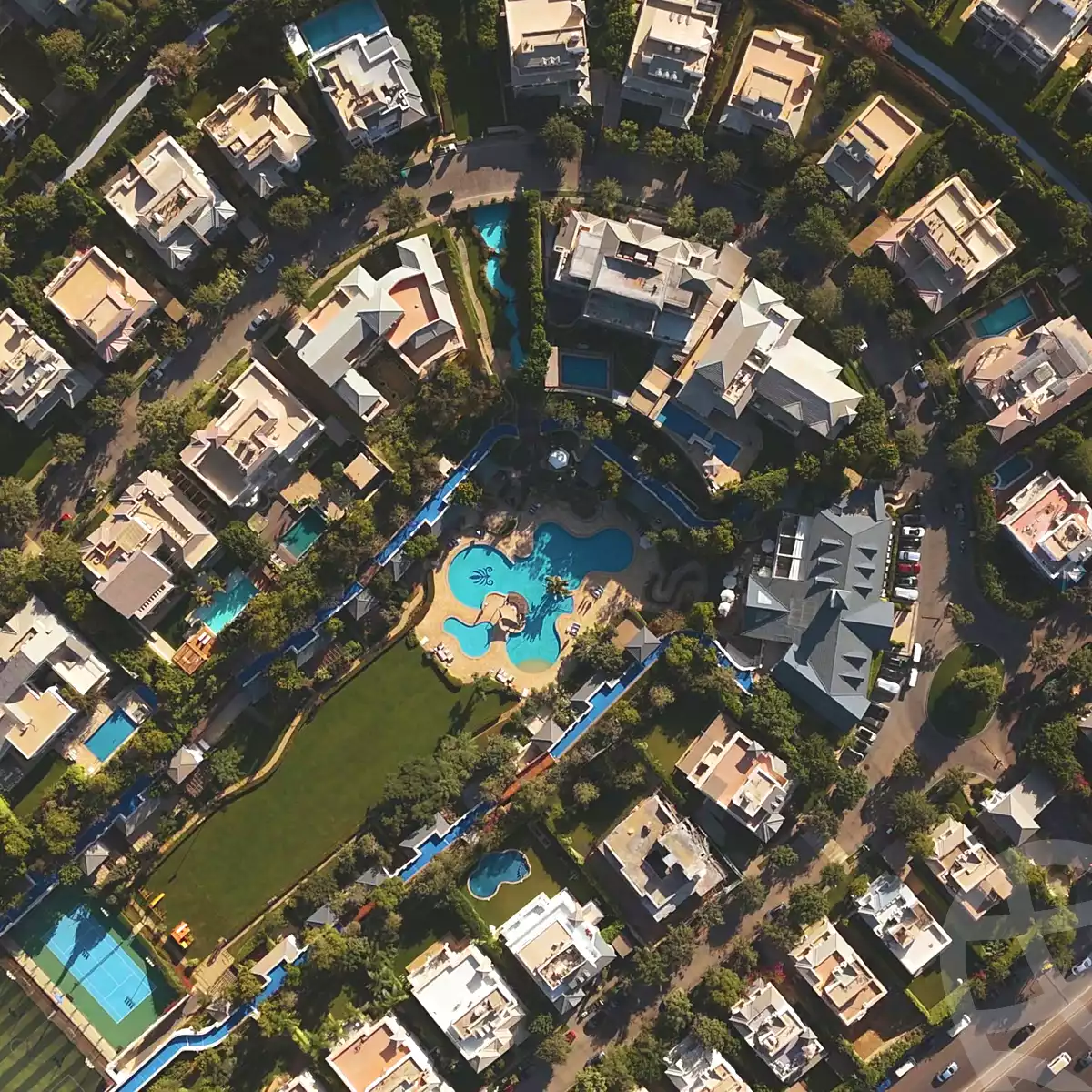 https://aqarmap.com.eg/ar/listing/7282712-for-sale-cairo-new-cairo-compounds-mountain-view1-1-compound