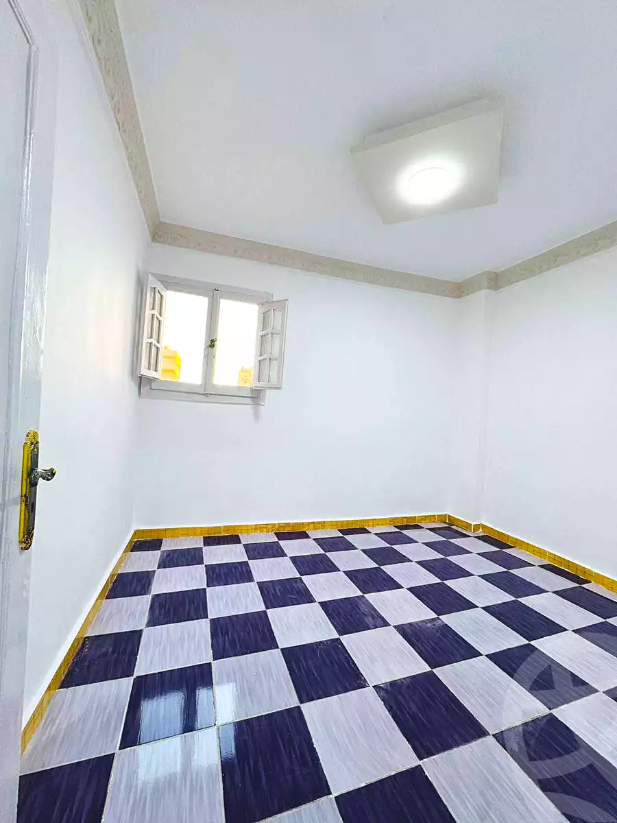 https://aqarmap.com.eg/ar/listing/7282905-for-sale-alexandria-al-agamy-shataa-el-nakheel