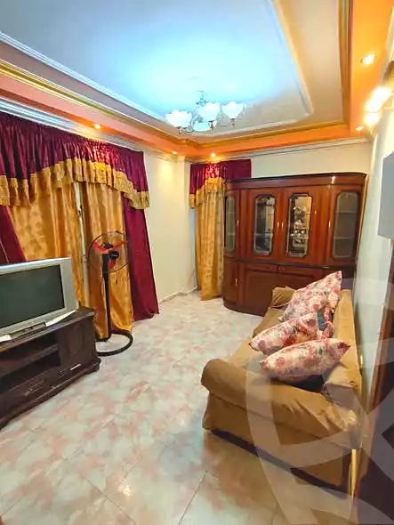 https://aqarmap.com.eg/ar/listing/7282971-for-rent-cairo-helwan-el-shareaa-el-sharby-st