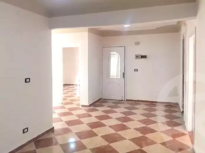 https://aqarmap.com.eg/ar/listing/7283044-for-sale-alexandria-al-agamy-el-kilo-21