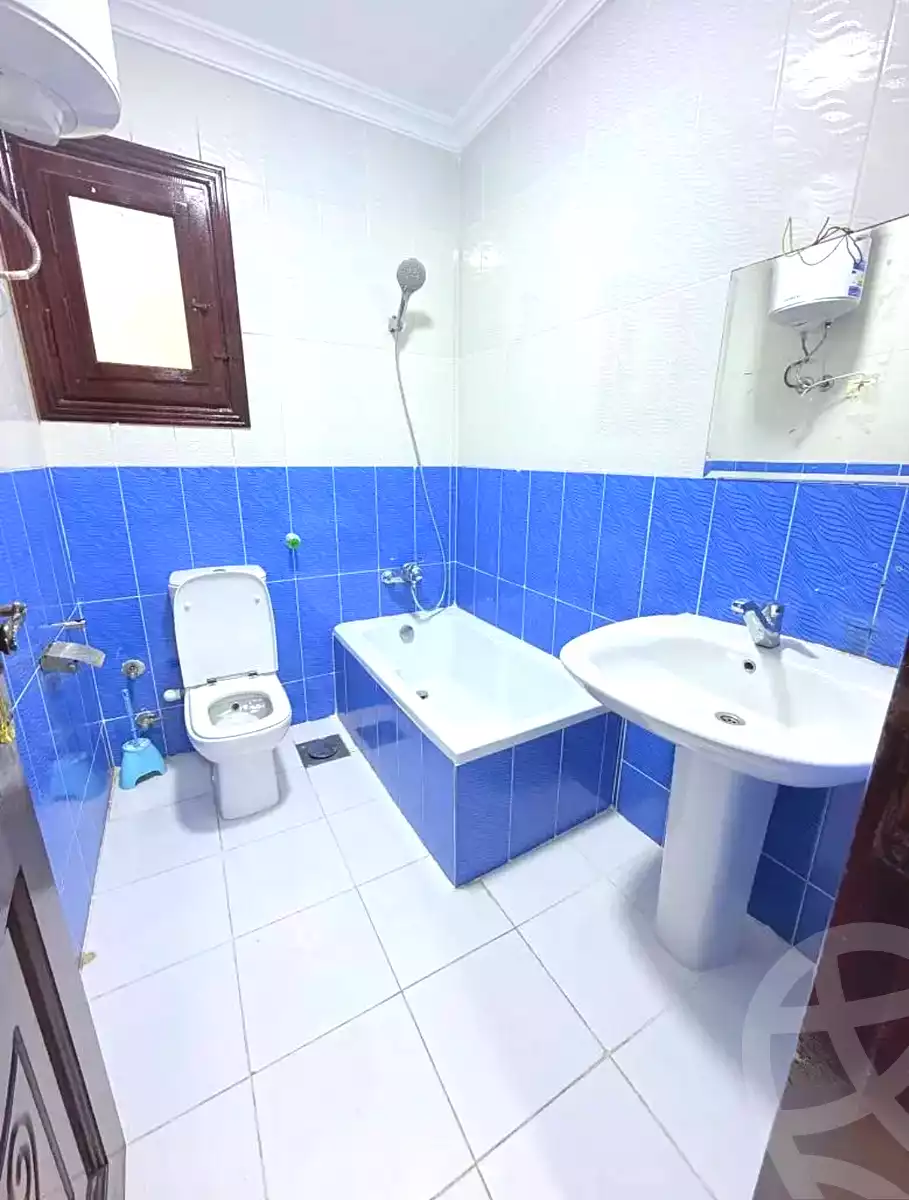 https://aqarmap.com.eg/en/listing/7283075-for-sale-alexandria-al-agamy-shataa-el-nakheel