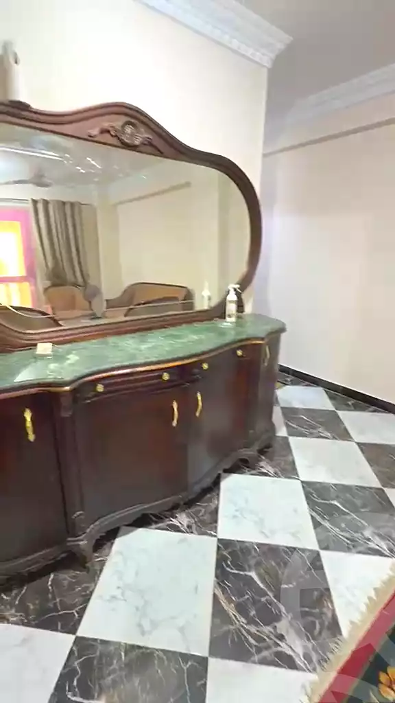 https://aqarmap.com.eg/ar/listing/7283103-for-rent-cairo-6th-of-october-el-ahyaa-neighborhood-2nd-dr-mohammed-badawi-st