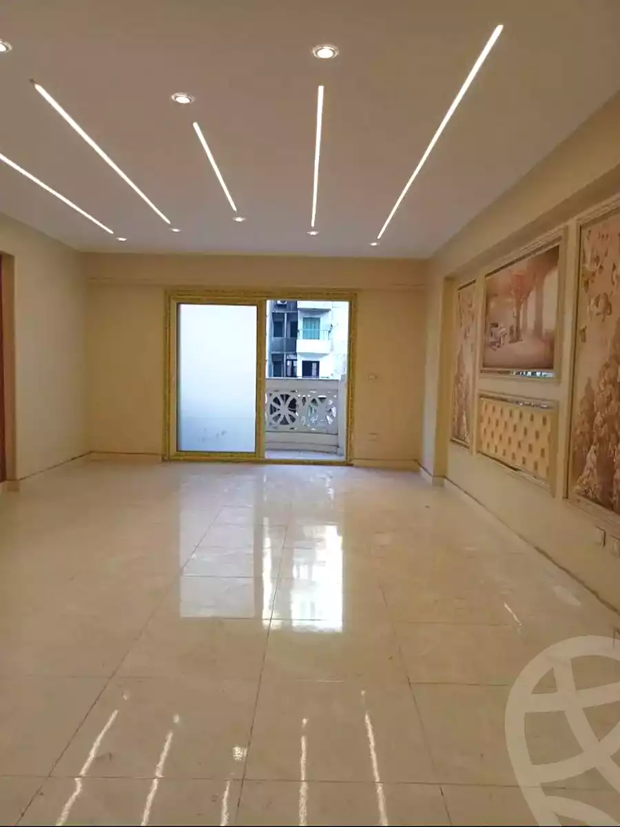 https://aqarmap.com.eg/ar/listing/7283149-for-sale-alexandria-sydy-bshr-sydy-bshr-bhry-gamal-abd-el-nasir-st