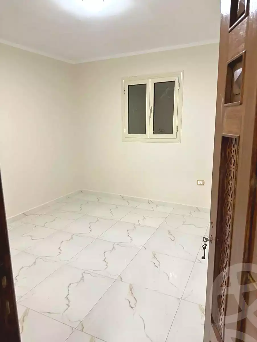 https://aqarmap.com.eg/ar/listing/7283208-for-rent-alexandria-al-agamy-lbytsh-bianchiii