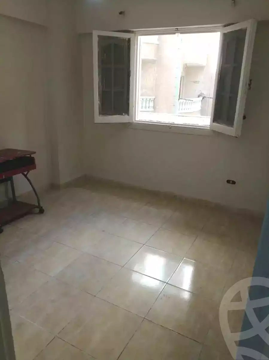 https://aqarmap.com.eg/en/listing/7283466-for-sale-alexandria-al-agamy-el-hanouvel-al-asdakaa-st