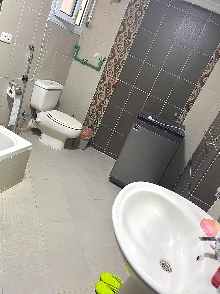https://aqarmap.com.eg/ar/listing/7283738-for-rent-cairo-ain-shams-jsr-lswys-tqsym-mr-bn-lkhtb