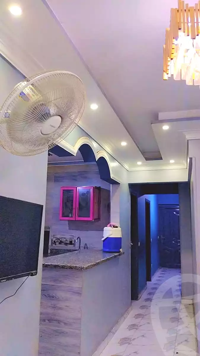 https://aqarmap.com.eg/ar/listing/7283754-for-sale-cairo-helwan-ahmed-enci-st
