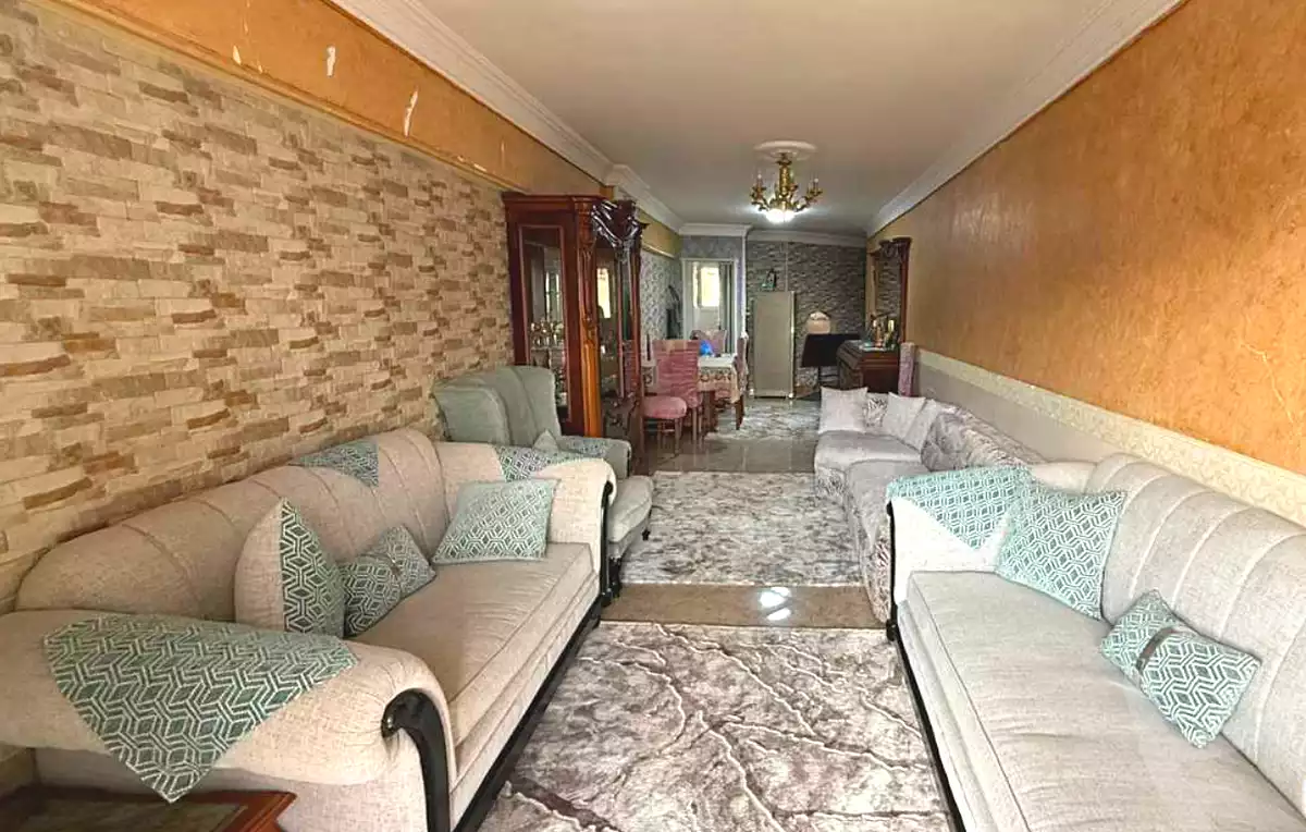 https://aqarmap.com.eg/ar/listing/7283792-for-sale-alexandria-moharram-bey