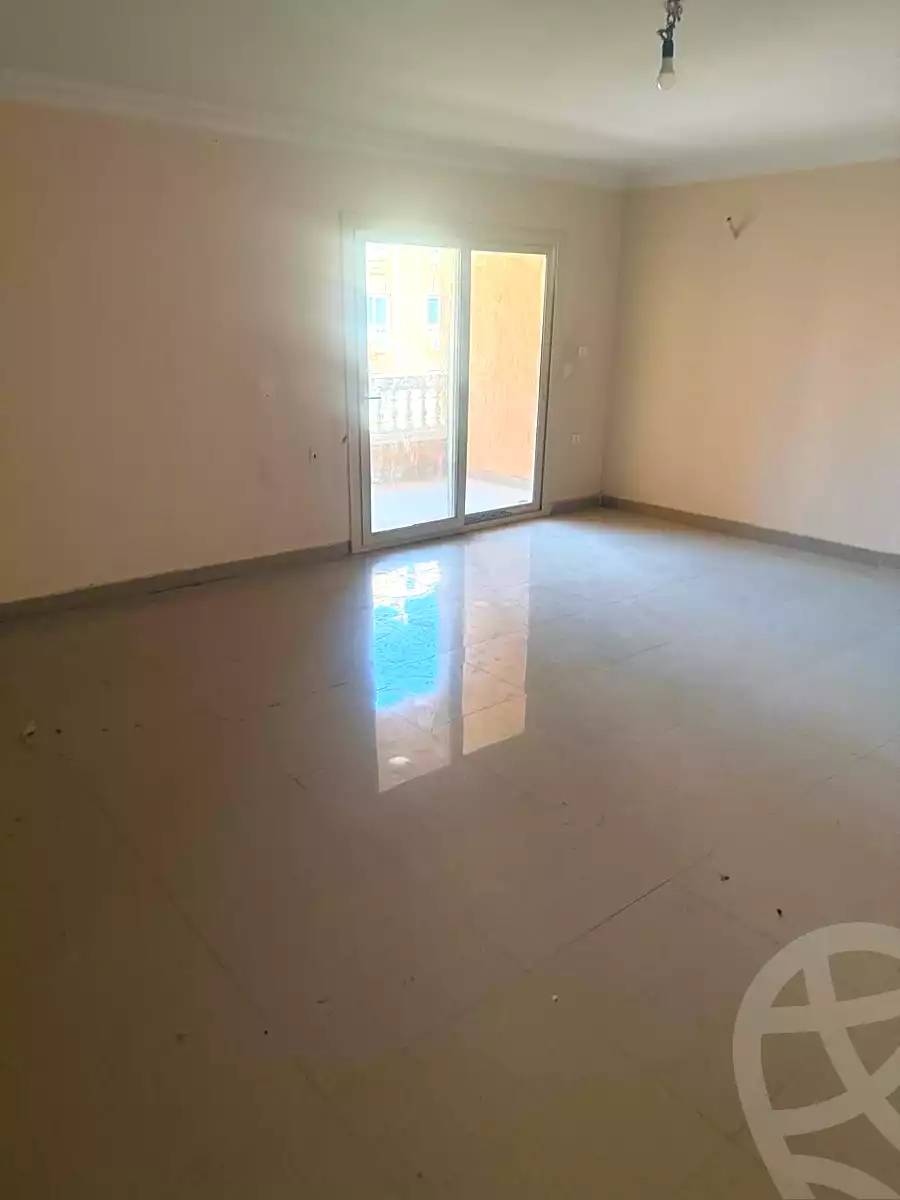 https://aqarmap.com.eg/en/listing/7283806-for-sale-cairo-new-cairo-compounds-light-city