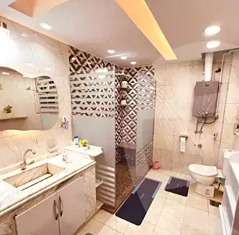 https://aqarmap.com.eg/ar/listing/7283810-for-rent-cairo-manial-kwrnysh-lmnyl