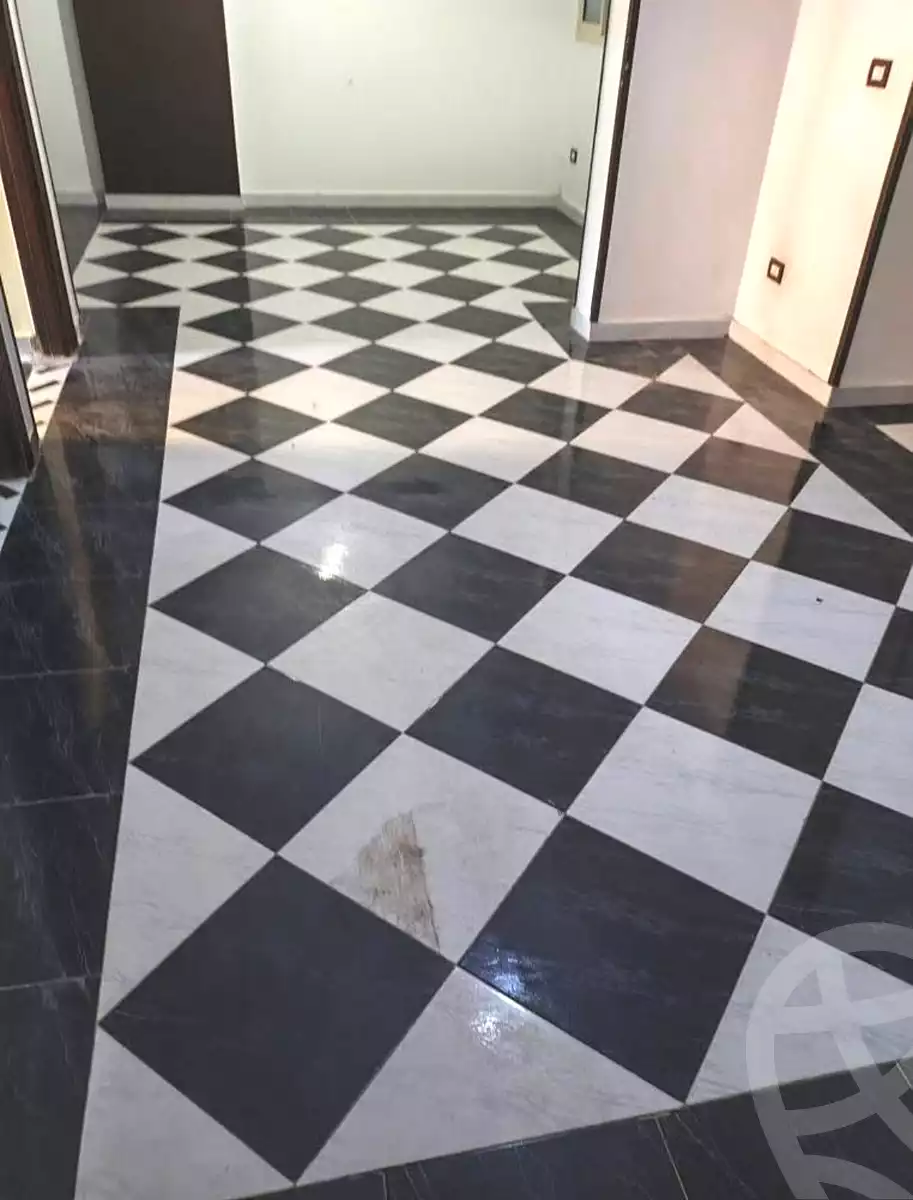 https://aqarmap.com.eg/en/listing/7283822-for-sale-alexandria-sydy-bshr-sydy-bshr-qbly-mohamed-farid-st