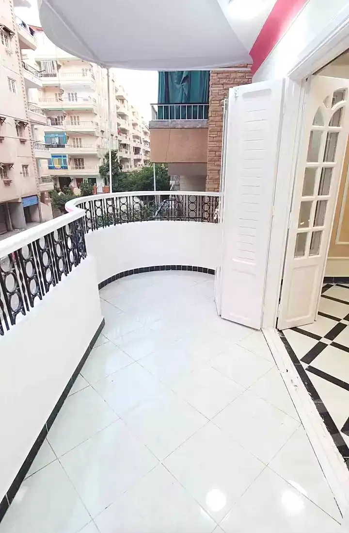https://aqarmap.com.eg/en/listing/7283893-for-sale-alexandria-al-agamy-shataa-el-nakheel