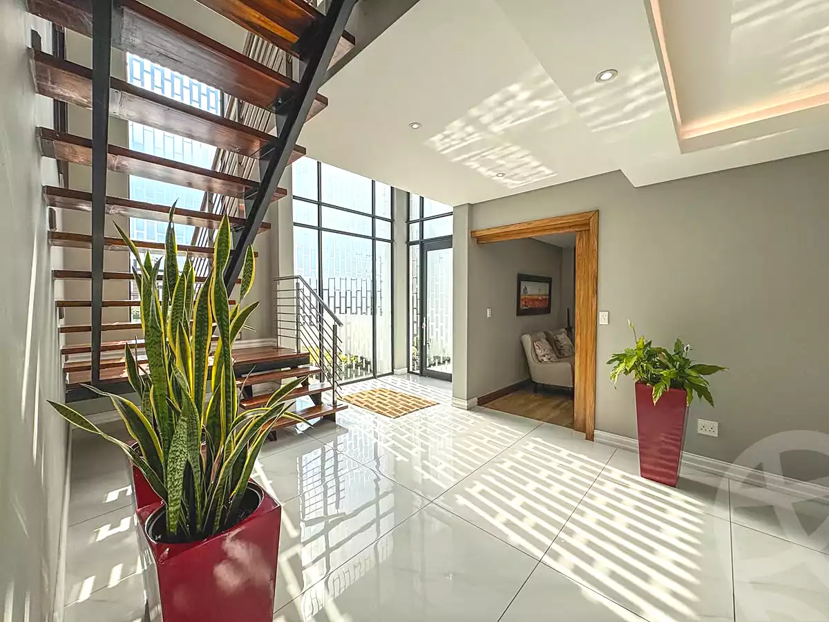 https://aqarmap.com.eg/en/listing/7283963-for-sale-cairo-new-cairo-90th-street-south-teseen-st