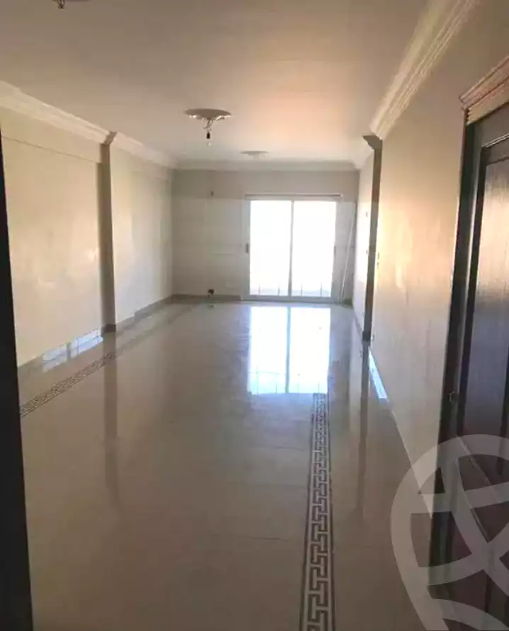 https://aqarmap.com.eg/ar/listing/7284321-for-rent-alexandria-tharwat