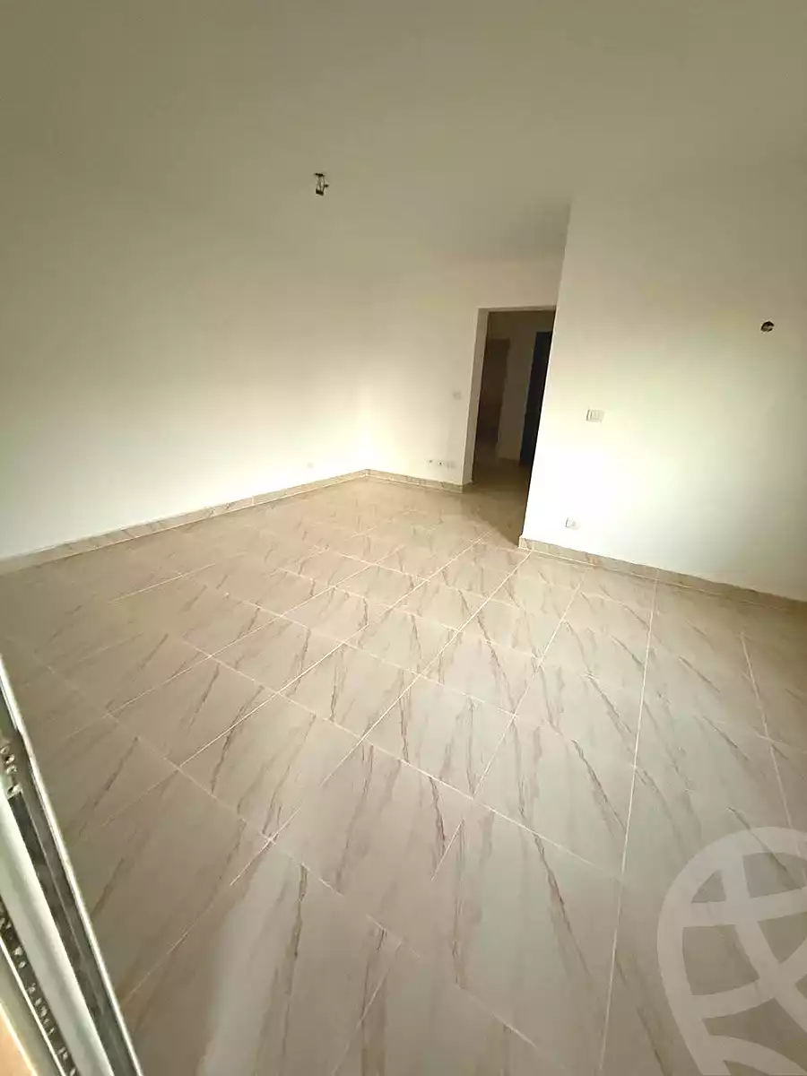 https://aqarmap.com.eg/ar/listing/7284466-for-sale-cairo-new-cairo-madinaty-first-zone-buildings-11th-st.