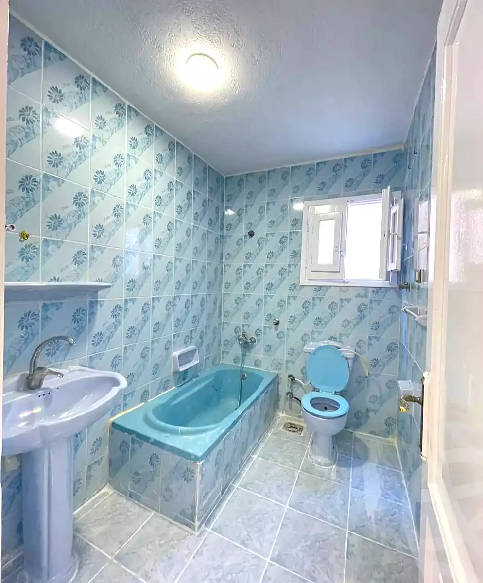 https://aqarmap.com.eg/ar/listing/7284715-for-sale-alexandria-al-agamy-shataa-el-nakheel
