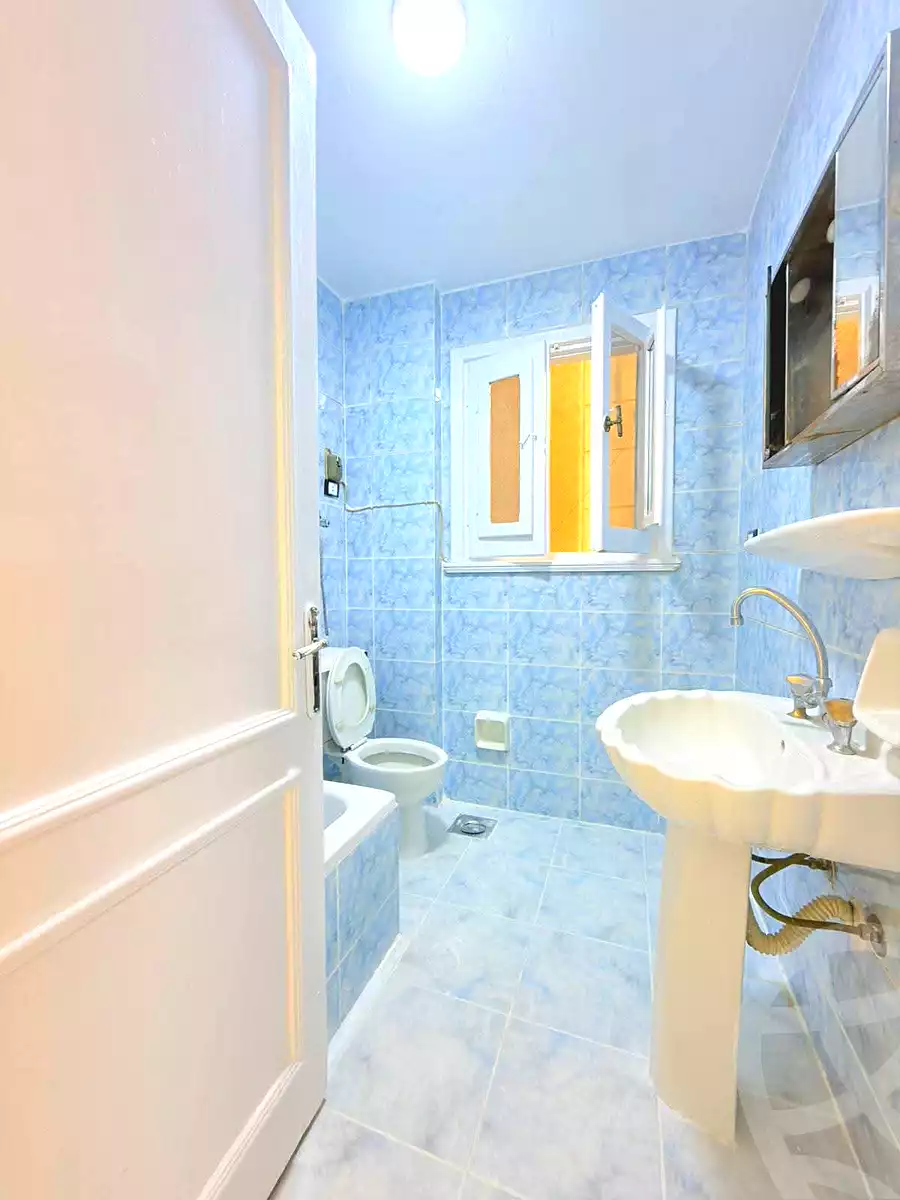 https://aqarmap.com.eg/ar/listing/7284794-for-sale-alexandria-al-agamy-shataa-el-nakheel