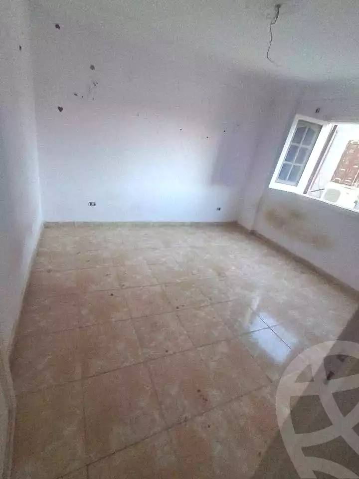 https://aqarmap.com.eg/en/listing/7284886-for-sale-alexandria-al-agamy-lbytsh-al-samalehy-2-st