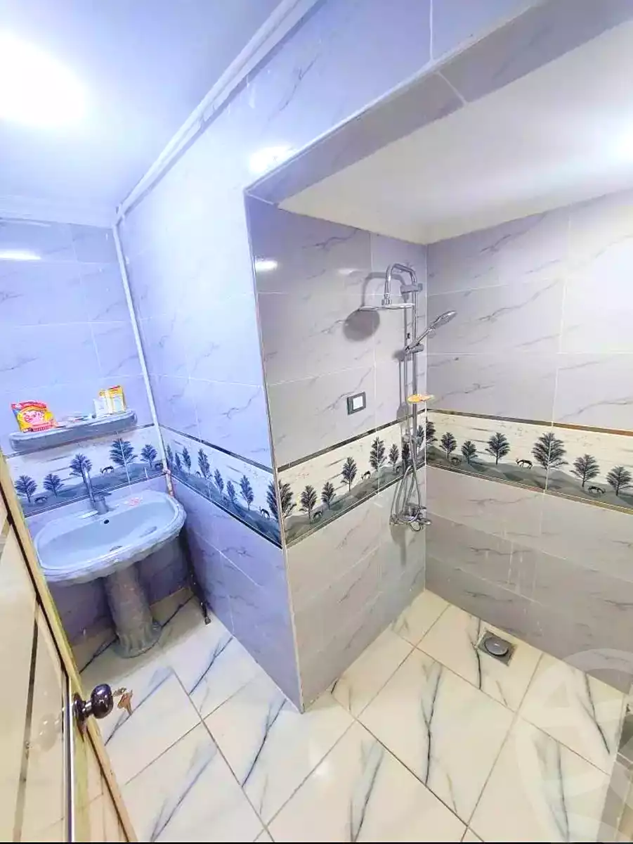 https://aqarmap.com.eg/ar/listing/7284903-for-sale-alexandria-sydy-bshr-sydy-bshr-bhry-gamal-abd-el-nasir-st