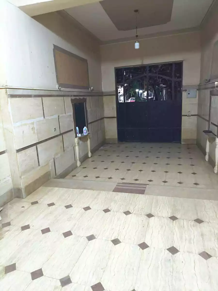 https://aqarmap.com.eg/en/listing/7285061-for-sale-cairo-madinat-el-salam-al-teroli-st