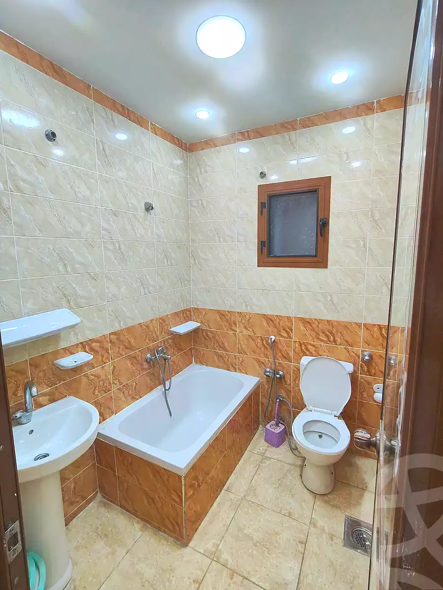 https://aqarmap.com.eg/en/listing/7285066-for-sale-alexandria-el-asafra-l-sfr-bhry