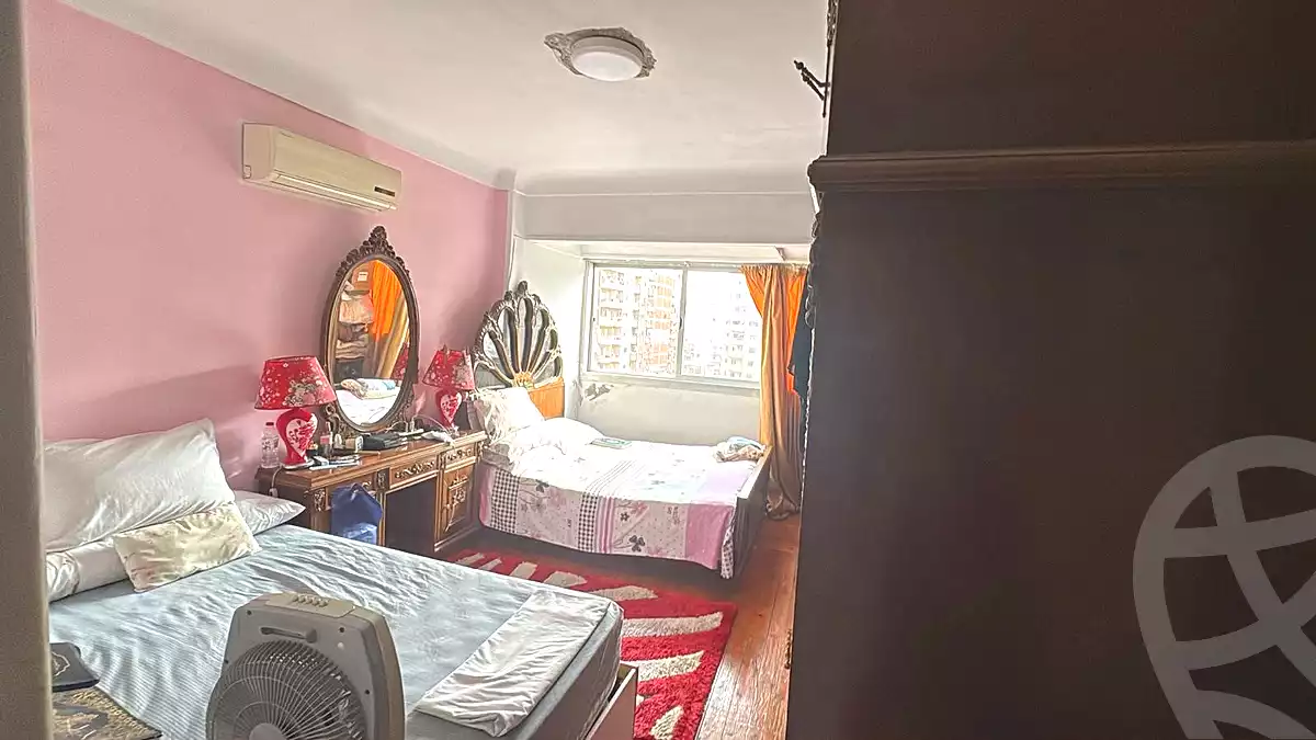 https://aqarmap.com.eg/en/listing/7285118-for-sale-alexandria-sydy-bshr-sydy-bshr-bhry-shr-khld-bn-lwlyd