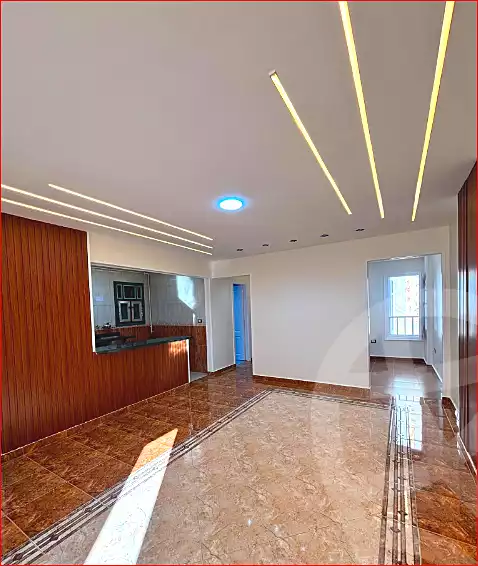 https://aqarmap.com.eg/ar/listing/7285178-for-sale-alexandria-miami-street-56