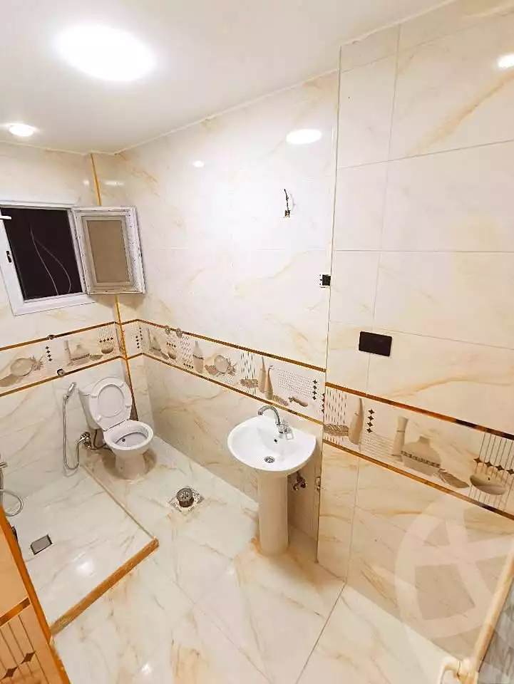 https://aqarmap.com.eg/ar/listing/7285255-for-sale-alexandria-el-asafra-l-sfr-bhry