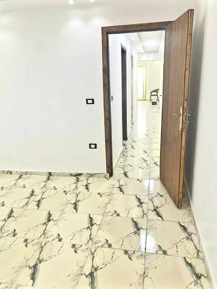 https://aqarmap.com.eg/en/listing/7285514-for-sale-cairo-ain-shams-jsr-lswys