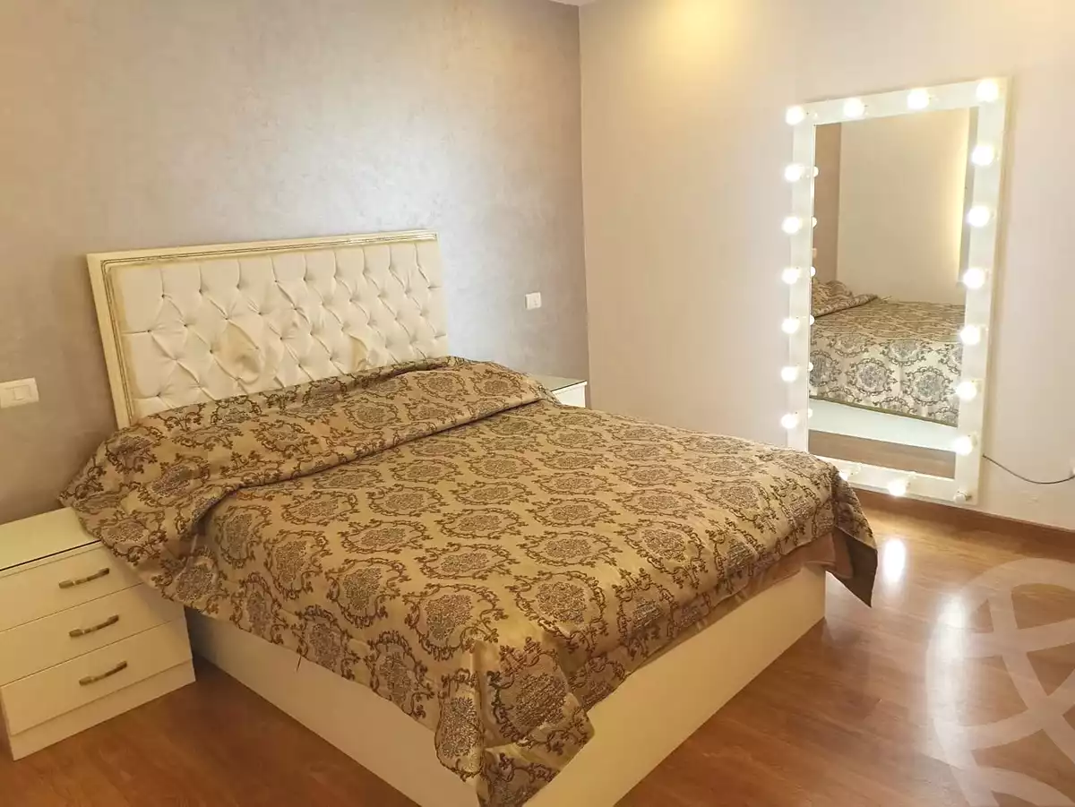 https://aqarmap.com.eg/ar/listing/7285829-for-sale-cairo-new-cairo-el-banafsg-el-banafsag-omarat-al-gabri-st