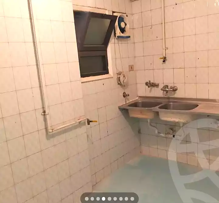 https://aqarmap.com.eg/ar/listing/7286553-for-rent-alexandria-ganaklis