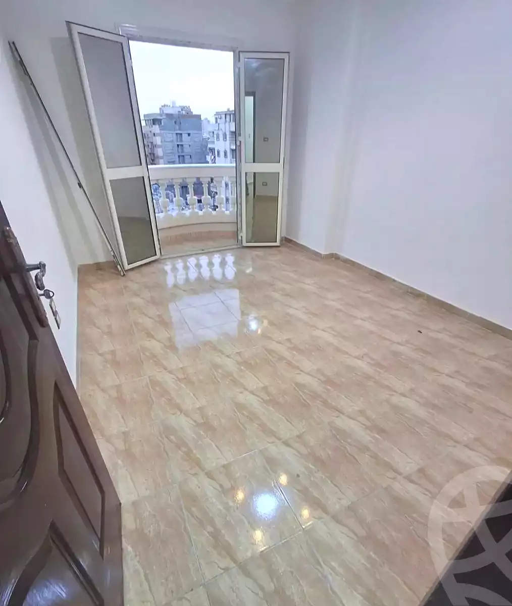 https://aqarmap.com.eg/en/listing/7286578-for-sale-alexandria-sydy-bshr-sydy-bshr-bhry