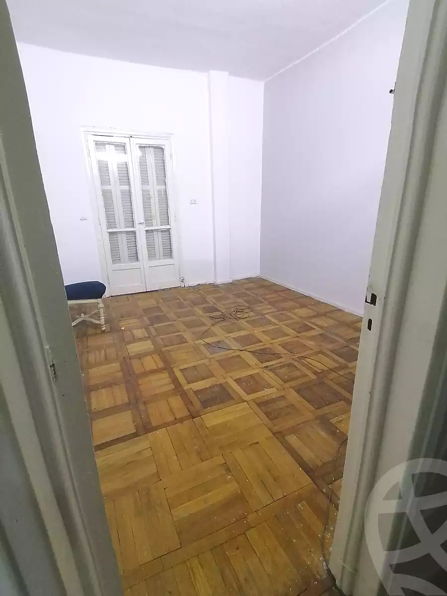 https://aqarmap.com.eg/ar/listing/7286668-for-rent-cairo-downtown-el-qasr-el-ayni