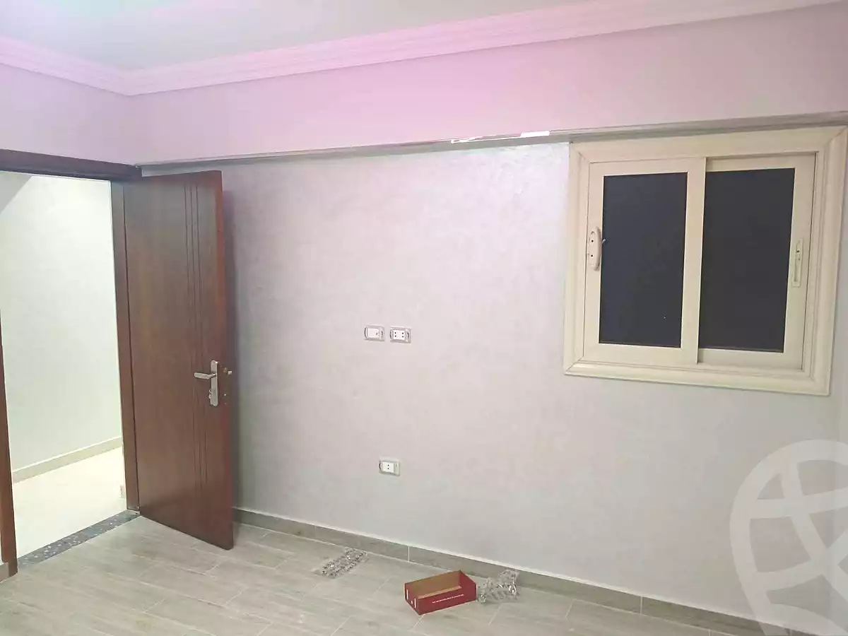 https://aqarmap.com.eg/ar/listing/7286995-for-sale-cairo-helwan-mostafa-fahmy-st
