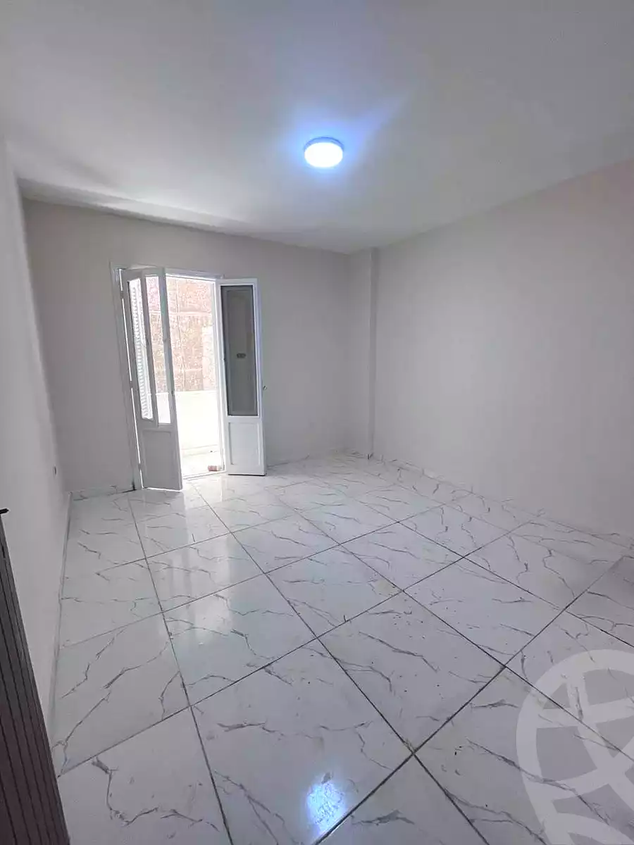 https://aqarmap.com.eg/ar/listing/7287360-for-sale-alexandria-al-agamy-lbytsh-ain-shams-st