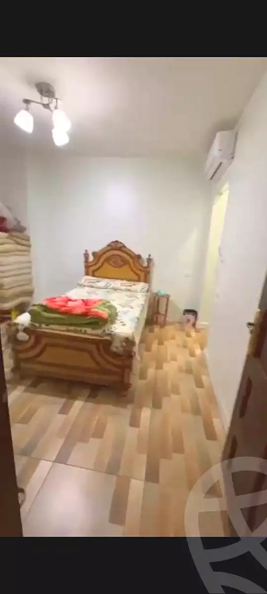 https://aqarmap.com.eg/ar/listing/7176944-for-rent-cairo-faisal-el-tawabeq-el-shaheed-ahmed-hamdy-st