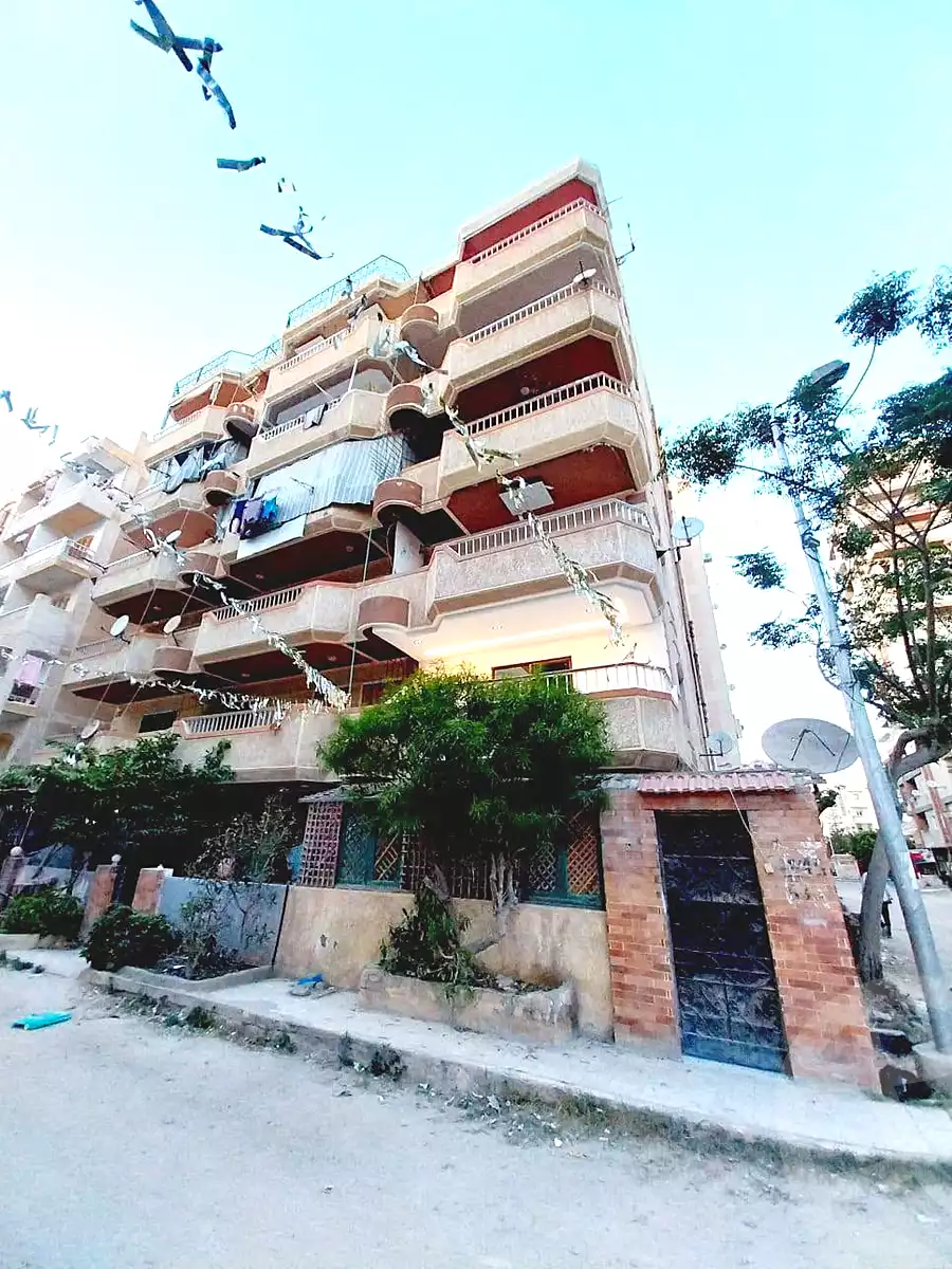 https://aqarmap.com.eg/en/listing/7287457-for-sale-alexandria-al-agamy-shataa-el-nakheel